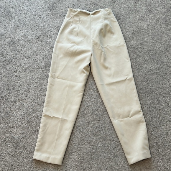 Women’s Zara high waist pleated trousers - Picture 5 of 5